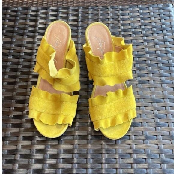 Free people Rosie ruffle heels size 37 - Picture 1 of 7